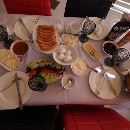 Sisian Flamenco Hotel מראה חיצוני תמונה