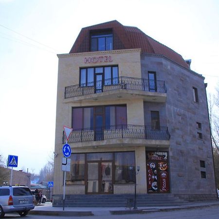 Sisian Flamenco Hotel מראה חיצוני תמונה