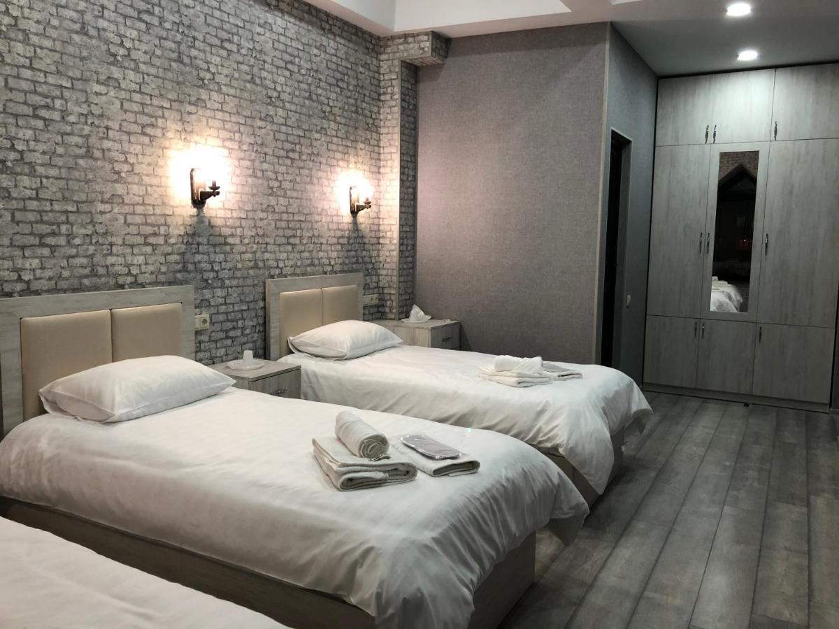 Sisian Flamenco Hotel מראה חיצוני תמונה